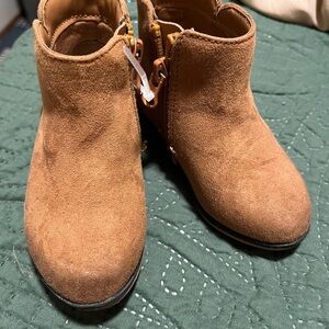 Cat & Jack Tan Suede Ankle Boots